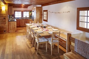 Dining - Chalet for 8 - 10 persons : living with wood stove - kitchen with dishwasher and 2 stoves - mezzanin (Grimentz)