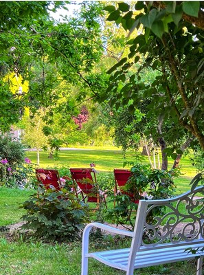 Jardines del alojamiento