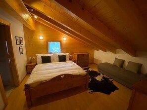 3 bedrooms, Internet - Very comfortable 4 1/2-room duplex apartment with flexible accomodation for 7-8 persons : Living roo (Grimentz)