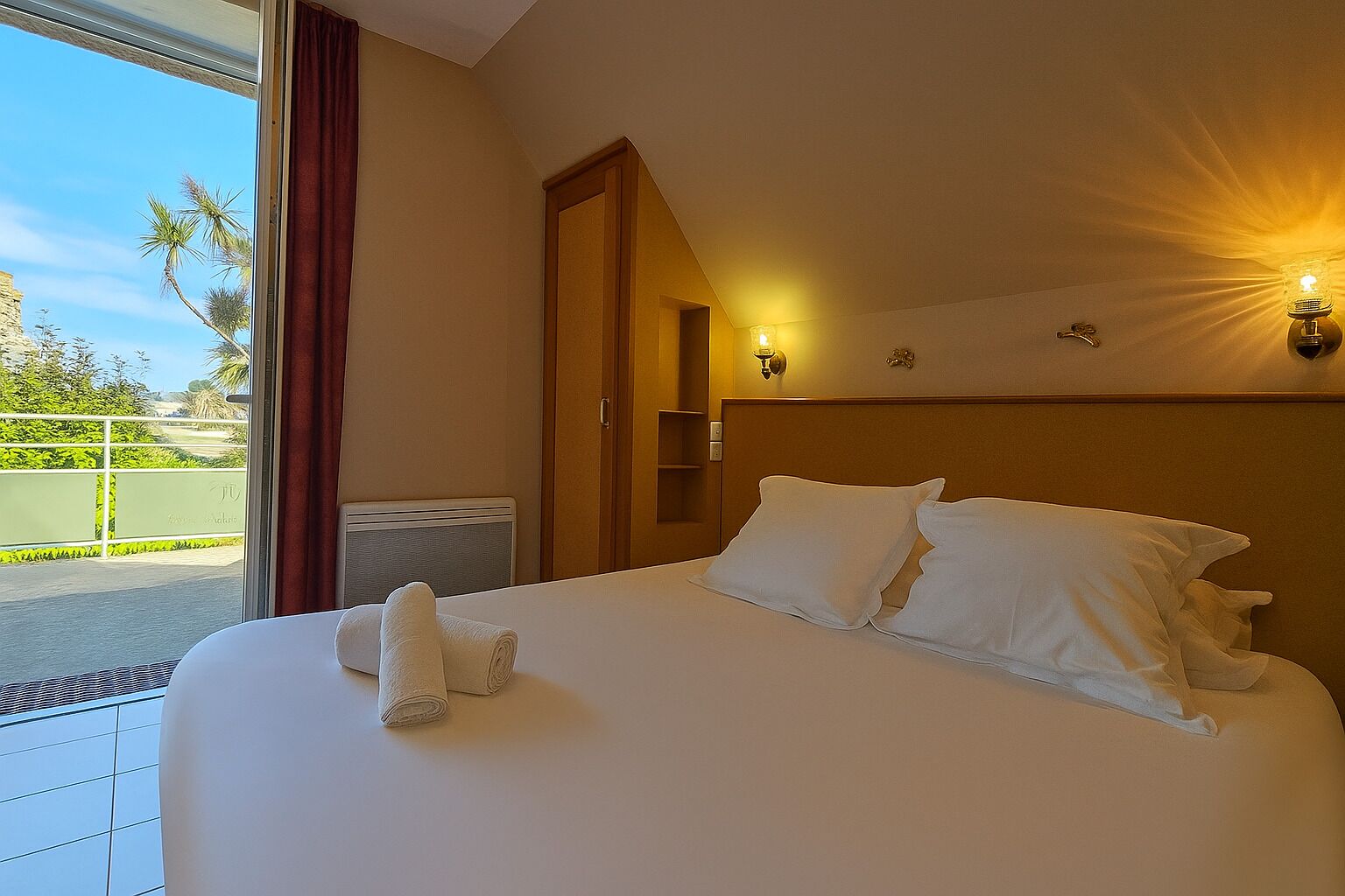 Kamar Double Superior, 1 Tempat Tidur Queen, Bebas Asap Rokok, pemandangan kebun | Wi-Fi gratis