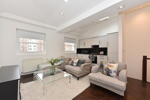 3 bedrooms - Oxford Street Marble Arch Exclusive - 55ks (London)