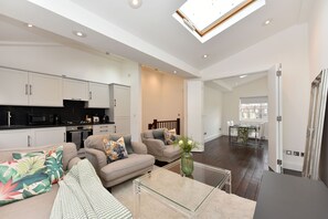3 bedrooms - Oxford Street Marble Arch Exclusive - 55ks (London)