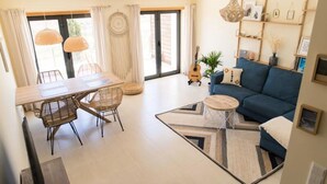 Living area - House in Raposeira With Ocean Views (Vila do Bispo)