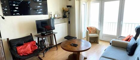 Apartment | Living room