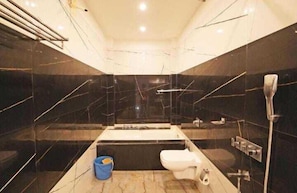 Doppia Basic, vista mare | Bagno