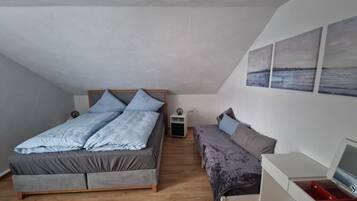 2 Schlafzimmer, WLAN, BettwÀsche