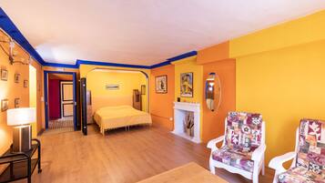 2 habitaciones, tabla de planchar con plancha, internet y ropa de cama