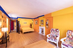 2 habitaciones, tabla de planchar con plancha, internet y ropa de cama 