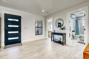 Shower, hair dryer - Venice 3BR Canal Home | Heated Pool, Near Braves (Venice)
