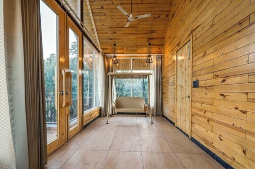 Delight The Lavish Loft Corbett