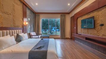 Escrivaninha, espaço de trabalho para notebook, Wi-Fi de cortesia