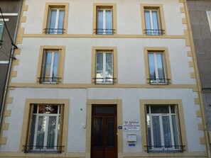 Exterior - Studio Coquelicots n°1 with Wi-Fi - La Bourboule (La Bourboule)