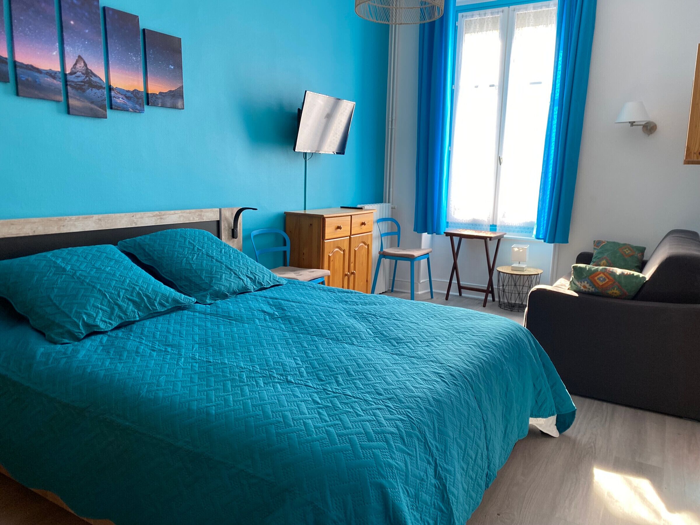 2 bedrooms, free WiFi