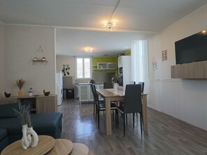 Interior - 3* House in La Bourboule Center for 6 people (La Bourboule)