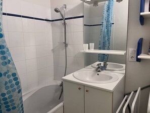 Hair dryer - Family chalet for 10 people with parking in Cauterets (Cauterets)