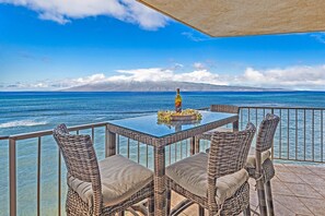 Property grounds - 2BD Coastal-Luxe Oceanfront Retreat w/ Lanai, AC & Stunning Maui Views-Royal Kahana 1010 (Lahaina)