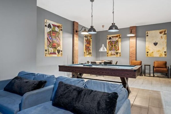 Game room - Unique Masterpiece 15 En-Suites! Vpr104 (Kissimmee)