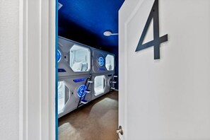 Laundry room - Unique Masterpiece 15 En-Suites! Vpr104 (Kissimmee)