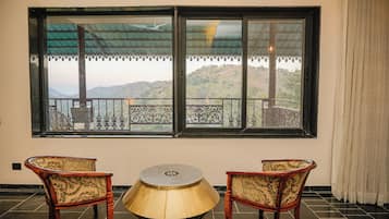 Double Room, 1 King Bed, Balcony, Mountain View | Room amenity