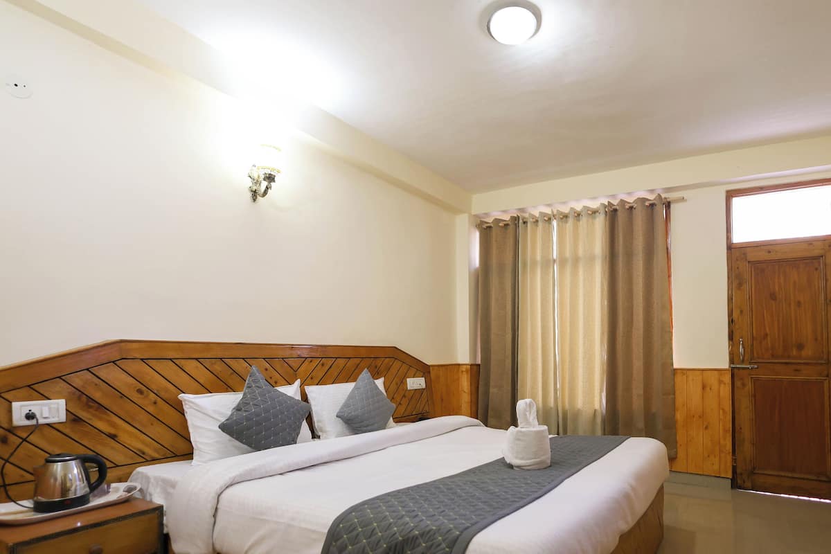 Premium Studio Suite, 2 Bedrooms, River View | Egyptian cotton sheets, premium bedding, down duvets