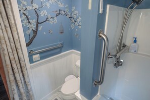 Toallas, jabón, papel de baño