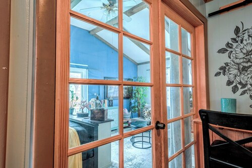 Spacious 1-bedroom centrall located guest sweet with AC in charming Coventry.