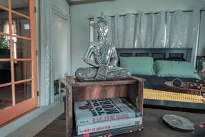 1 slaapkamer, een strijkplank/strijkijzer, wifi, beddengoed