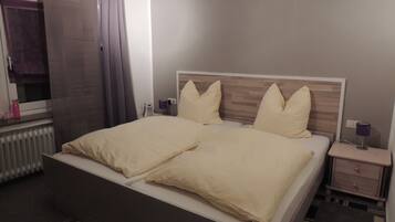 1 bedroom, WiFi, bed sheets