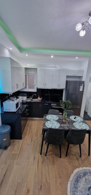Unclassified image, 5 of 25, button - Luxury Apartment in Sepolia (Athens)