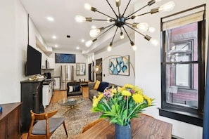 Room - Spacious, Historic 4Br Logan Circle Townhome (Washington D.C.)