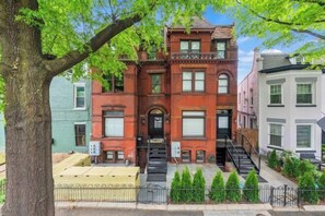 Room - Spacious, Historic 4Br Logan Circle Townhome (Washington D.C.)