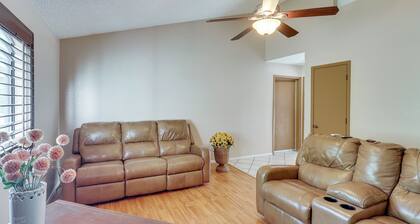 Close to Golf! Snowbird Retreat w/ Pool in Yuma