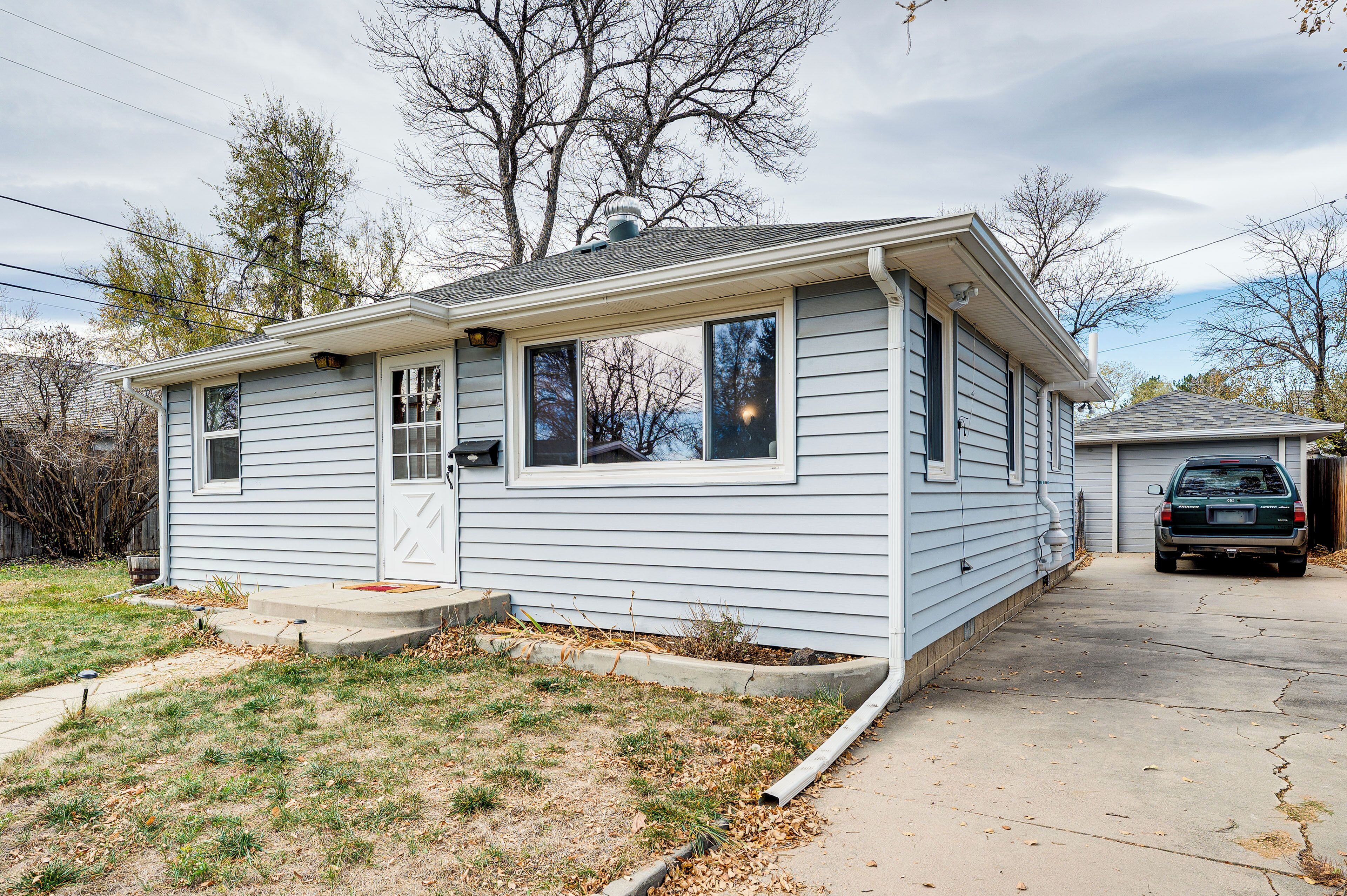 House (2 Bedrooms) | Interior