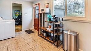 Unclassified image, 3 of 26, button - Walk to Old Town Lafayette! Cozy Couples Escape (Lafayette)