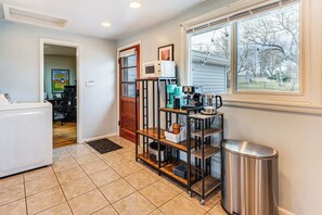 House (2 Bedrooms) | Interior - Walk to Old Town Lafayette! Cozy Couples Escape (Lafayette)