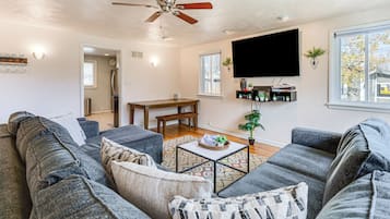 House (2 Bedrooms) | Front of property