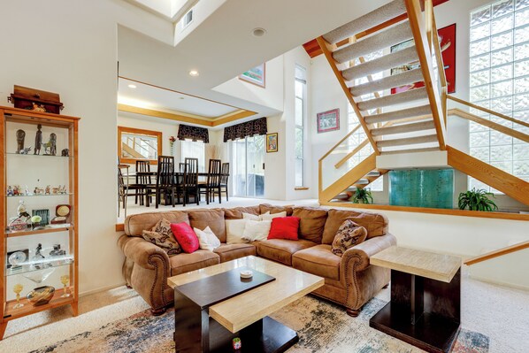 House (3 Bedrooms) | Front of property