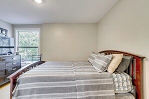 Apartment (1 Bedroom) | Interior