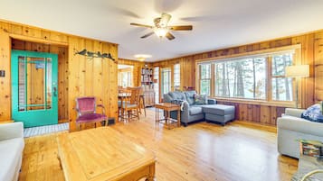 Casa (2 Bedrooms) | Interior