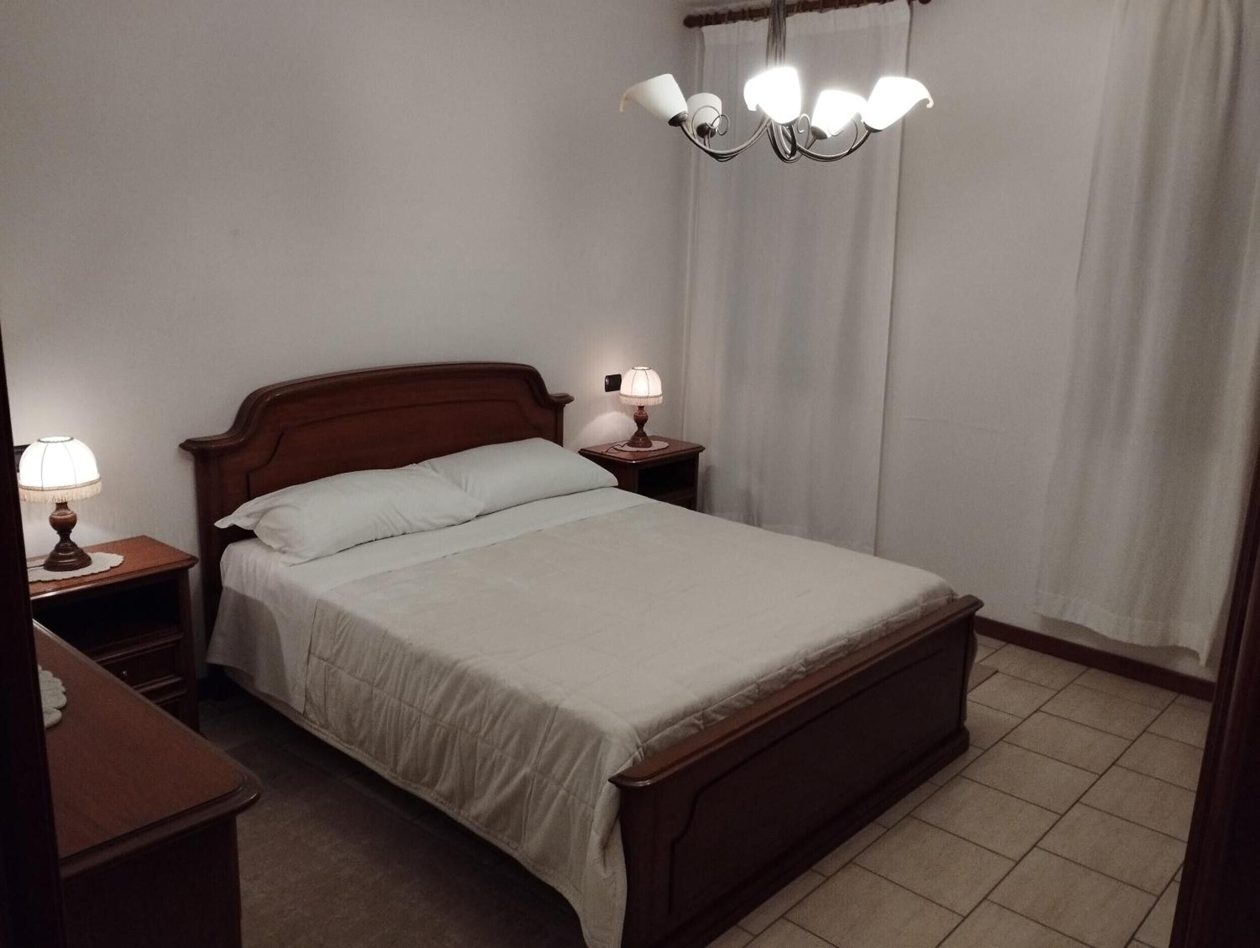 2 camere, Wi-Fi, lenzuola