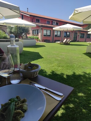 Restauration extérieure