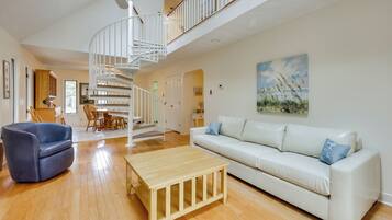 Cottage (2 Bedrooms) | Interior