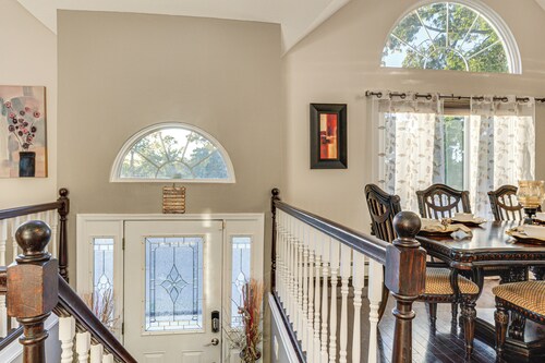 2 Mi to Dtwn Freeport! Apt w/ Deck in Baldwin