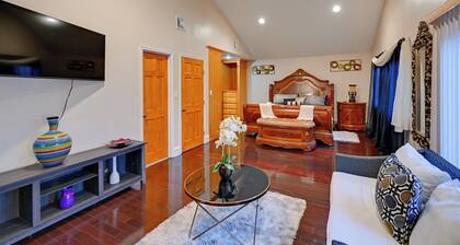 2 Mi to Dtwn Freeport! Apt w/ Deck in Baldwin