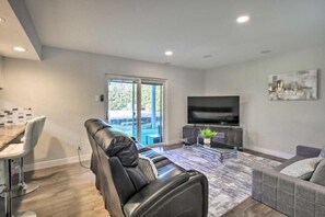 Room - Justin Richardson Home w/ Outdoor Oasis & Movie Room (Richardson)