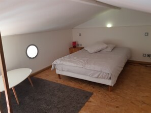 1 chambre, draps fournis