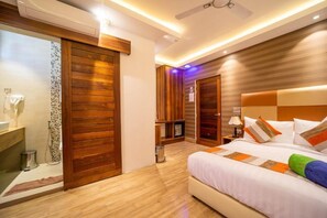 Desk, free WiFi - Rosy Villa (Guraidhoo)