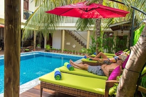 Alberca al aire libre