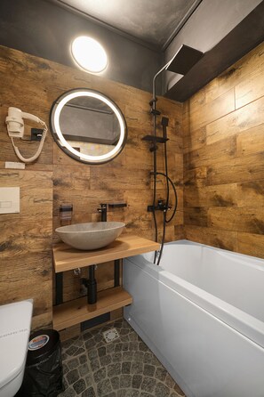 Apartment, 1 Bedroom | Bathroom