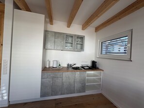 Mikrowelle, Geschirrspüler